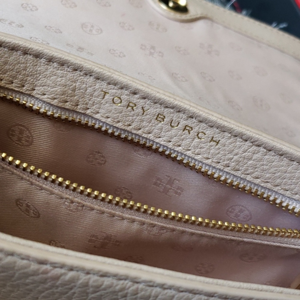 Purse - Picture 4 of 4